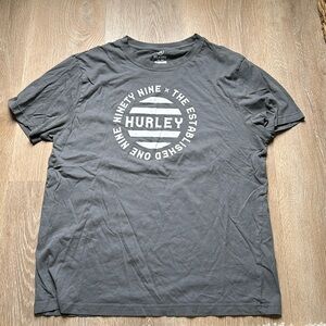 Hurley t shirt perfect condition